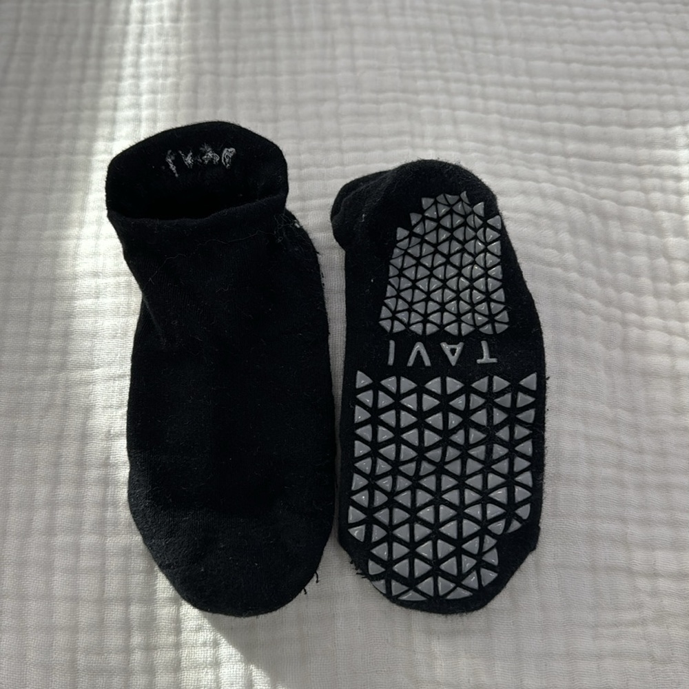 Tavi Small Pilates Grip Socks - Picture 2 of 2
